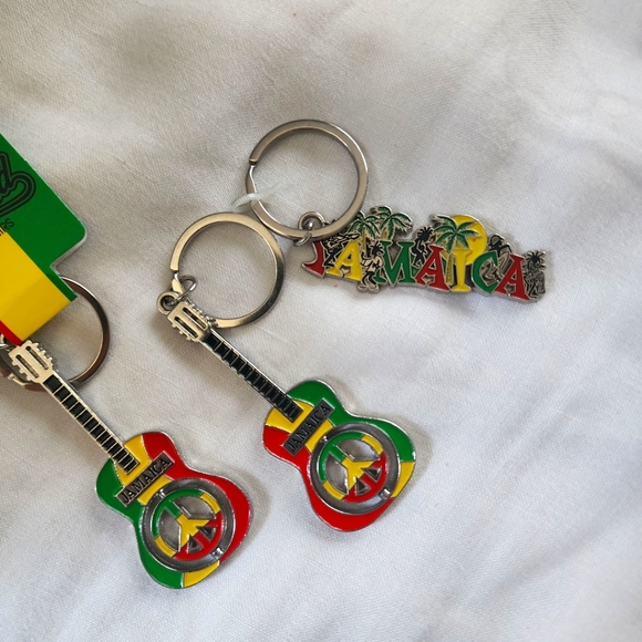 Jamaica Original Metal Key Chains - Picture 1 of 6